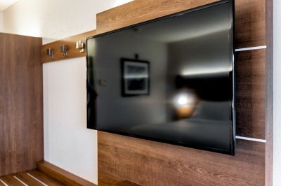 Artistic TV mounting